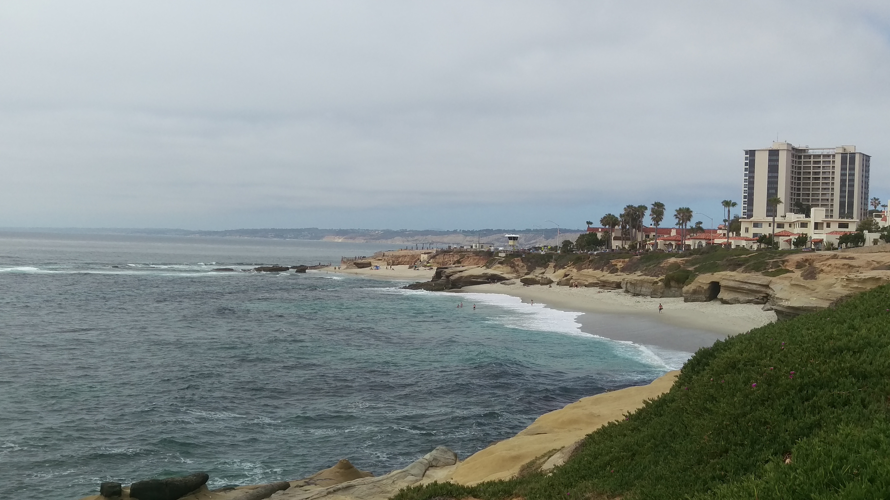 La Jolla Cove coastline
